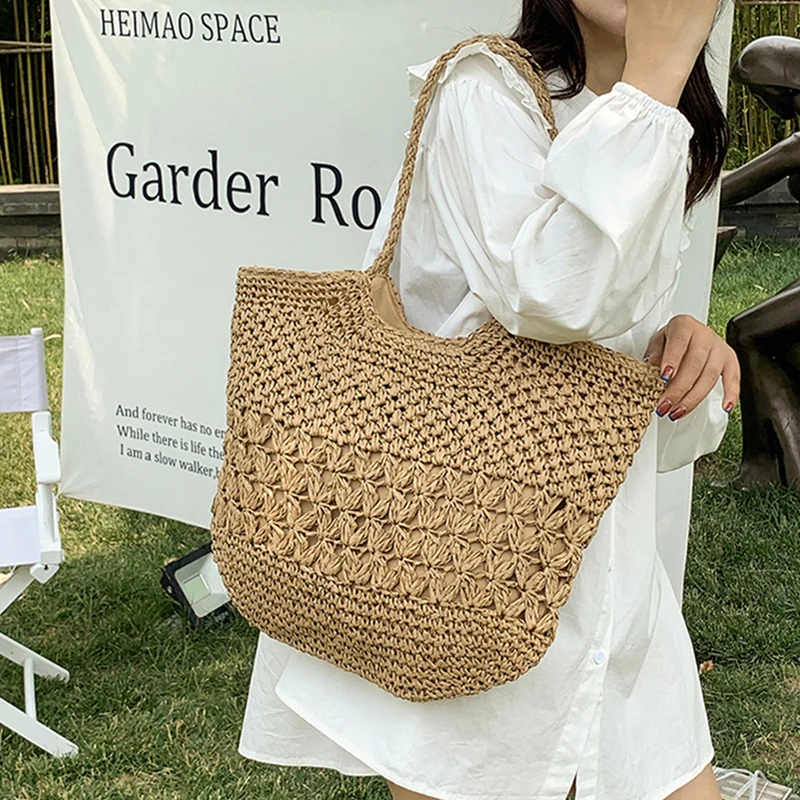 Luxury Bags Supplier - حقائب منسوجة من القش بتصميم عصري،