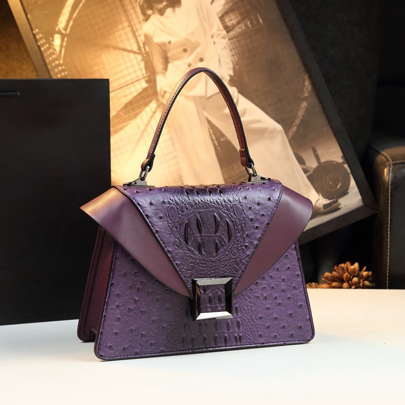 Luxury Bags Paris - حقيبة حفاضات جلدية فاخرة للنساء، حقيبة
