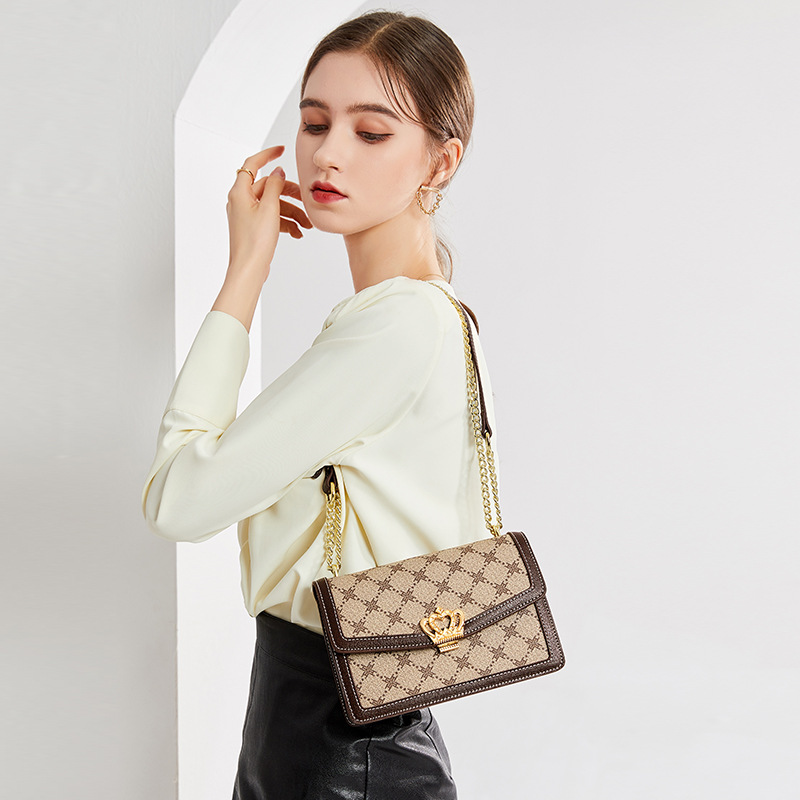 Luxury Bags To Sell - حقيبة حفاضات فاخرة للنساء من تصميم