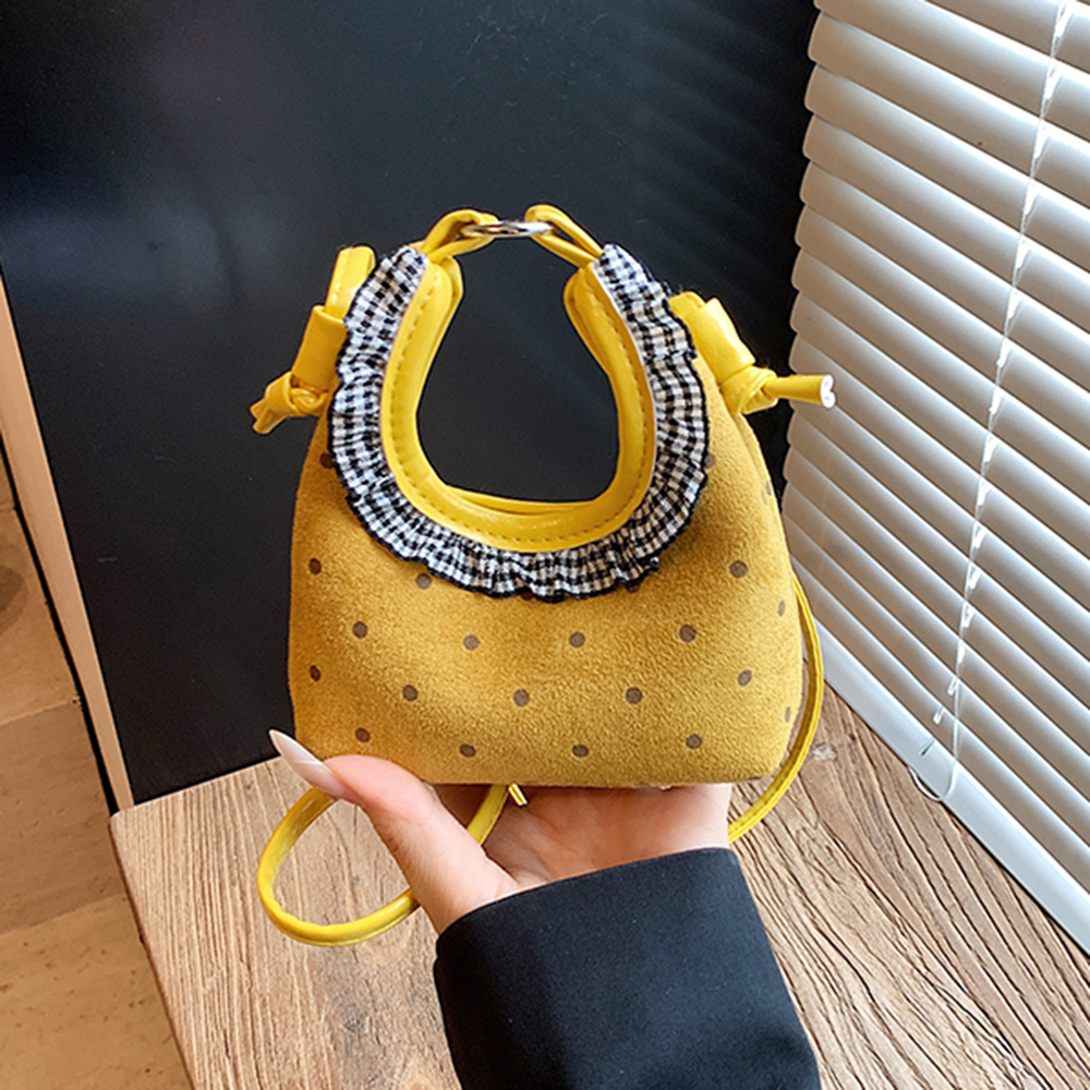 الحلو حقيبة يد صغيرة من جلد ال - مراجعة Half Moon Bag Suede وسعره