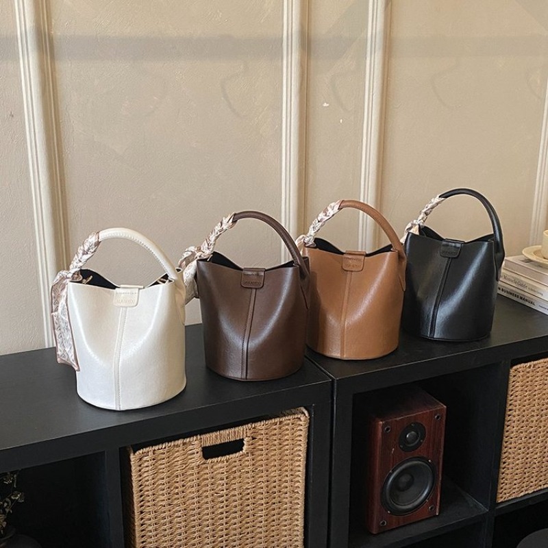حقائب حفاضات بتصميم باريسي أني - مراجعة Luxury Bags Paris وسعره