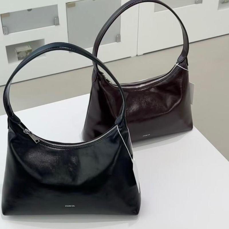 حقيبة كتف نسائية كورية أنيقة م - مراجعة Half Moon Bag Suede وسعره