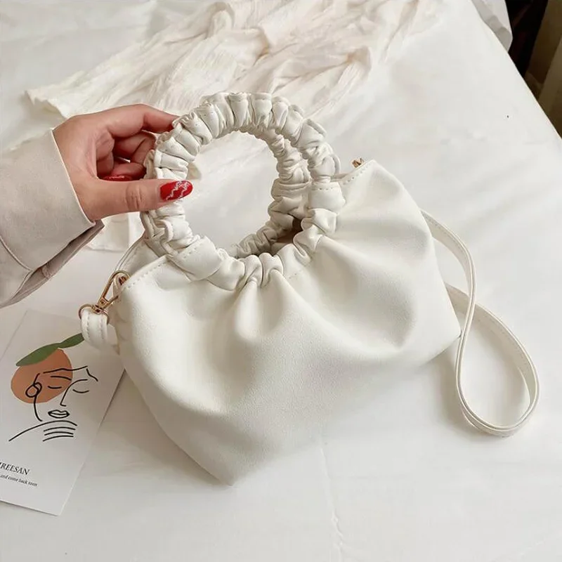 حقائب يد صغيرة للنساء حقيبة كت - مراجعة Key Holder Leather Pouch وسعره