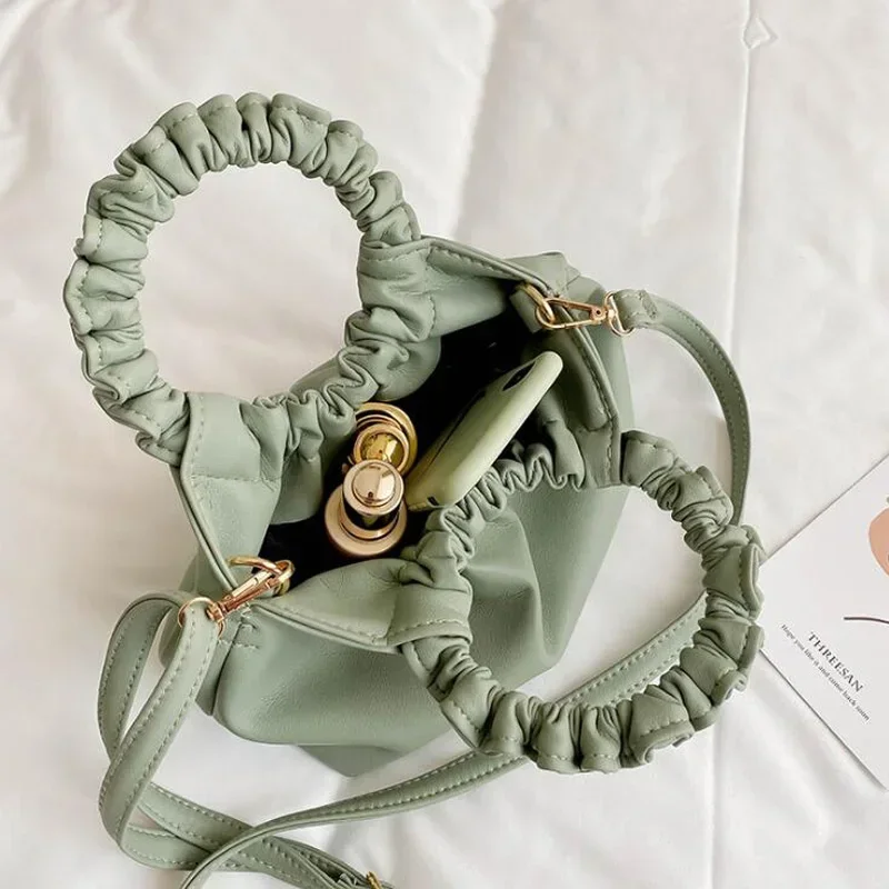 حقائب يد صغيرة للنساء حقيبة كت - مراجعة Key Holder Leather Pouch وسعره