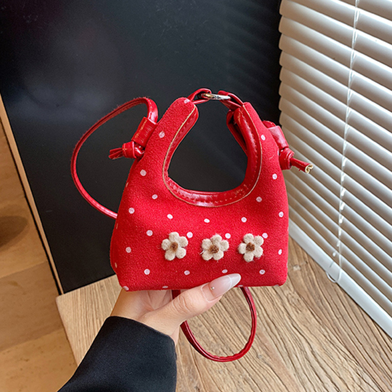 الخريف الشتاء الحلو زهرة حقيبة - مراجعة Half Moon Bag Suede وسعره