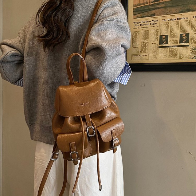 حقيبة كتف نسائية جلدية أنيقة ا - مراجعة Luxury Bags Paris وسعره