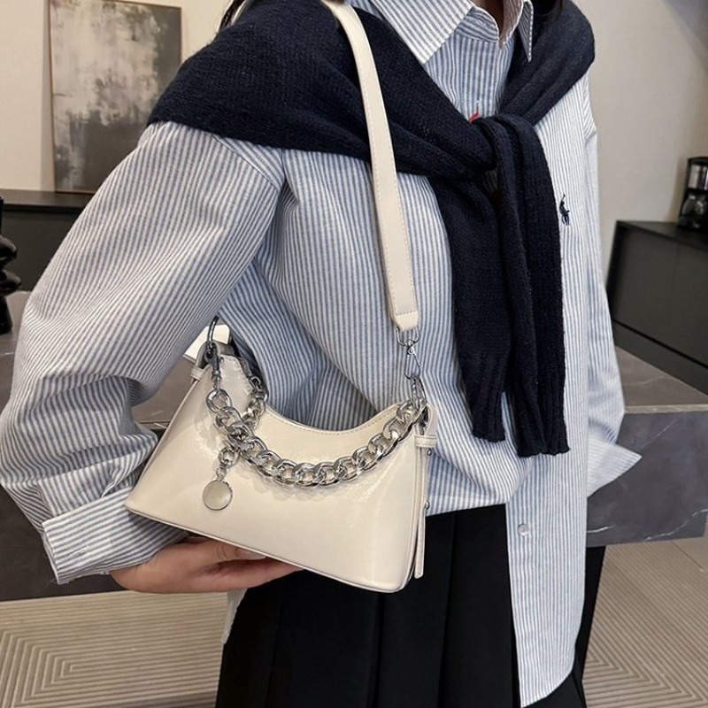 حقيبة حفاضات جلدية فاخرة للسيد - مراجعة Luxury Bags Paris وسعره