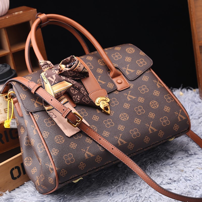 حقيبة نسائية ماركة فاخرة خفيفة - مراجعة Luxury Bags Supplier وسعره