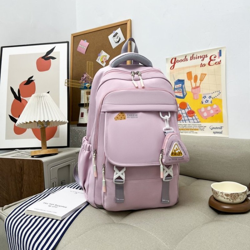 حقيبة حفاضات فاخرة بتصميم أنيق - مراجعة Luxury Bags Paris وسعره