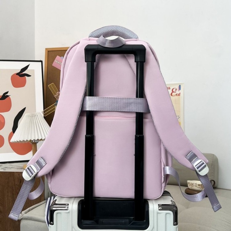 حقيبة حفاضات فاخرة بتصميم أنيق - مراجعة Luxury Bags Paris وسعره