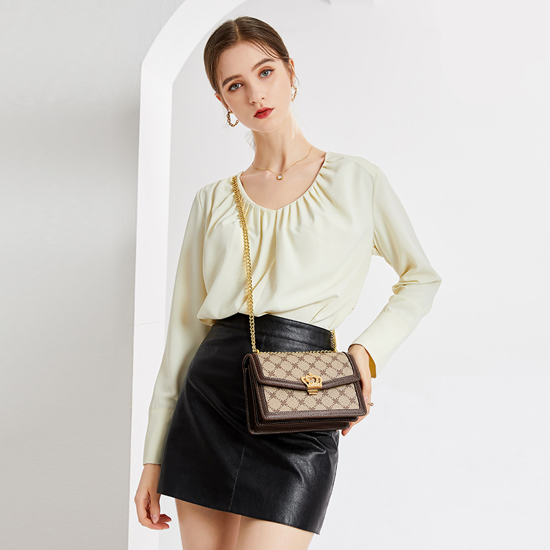حقيبة حفاضات فاخرة للنساء من ت - مراجعة Luxury Bags To Sell وسعره