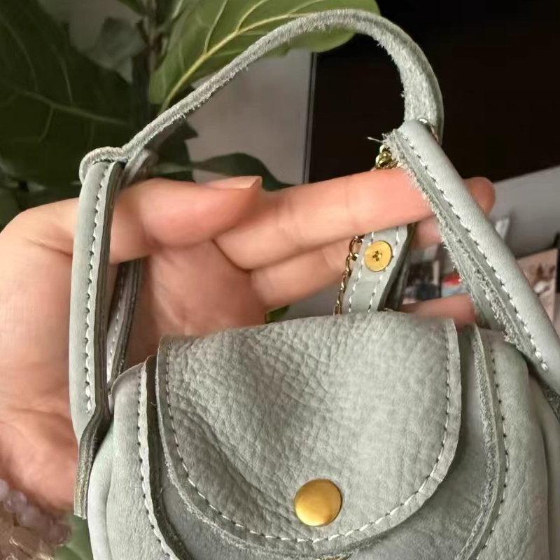 حقائب يد صغيرة لطيفة على الموض - مراجعة Luxury Bags Casual وسعره